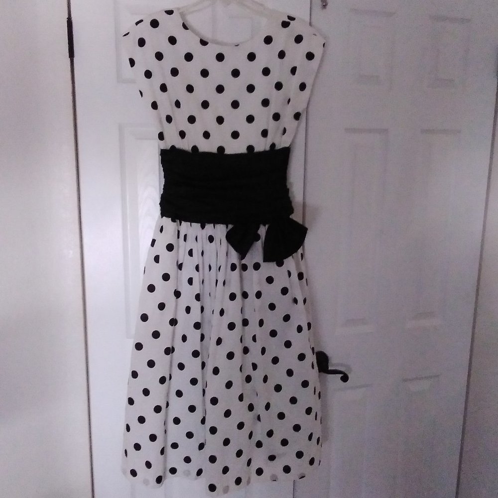 50s Inspired Dress Size Medium Black & White Polka Dot Vintage